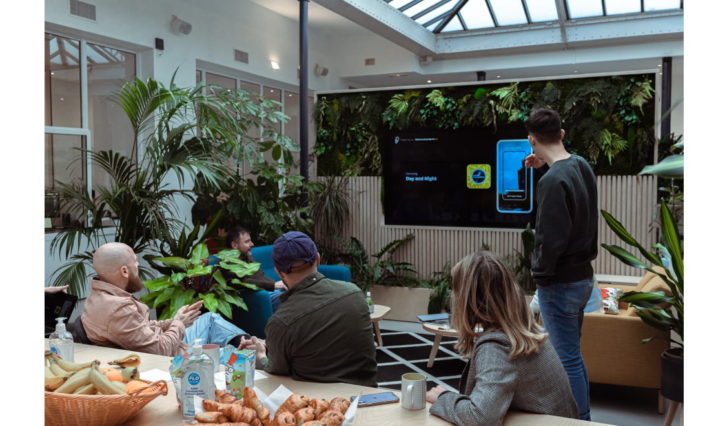 LA RÉALITÉ AUGMENTÉE : FUTUR TERRAIN DE JEU DU LUXE
