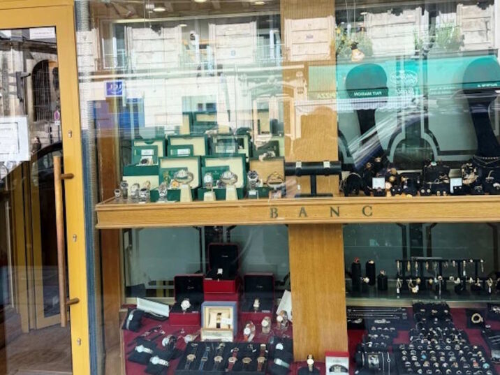 VEND BIJOUTERIE-HORLOGERIE PARIS V